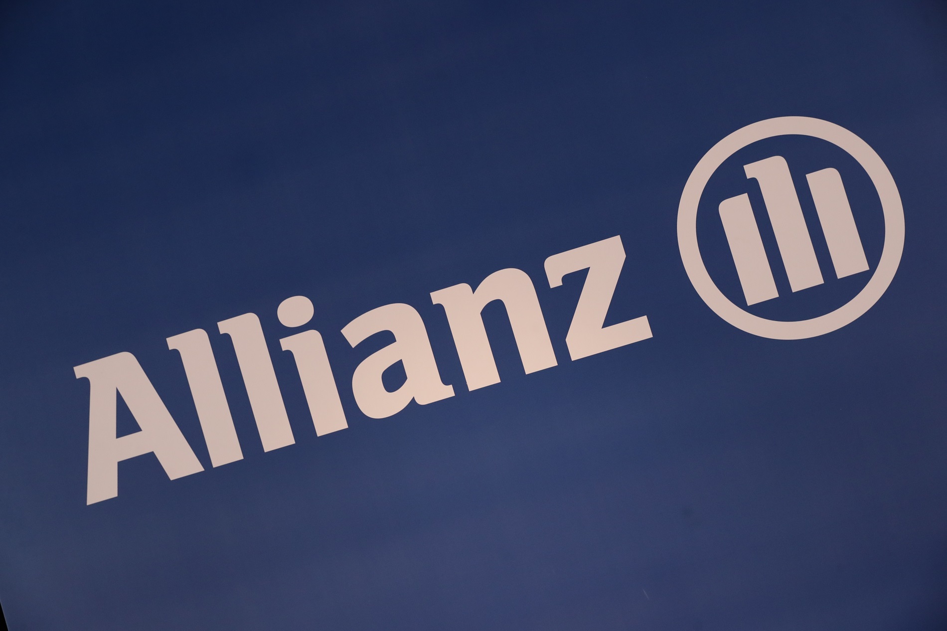 Allianz_imagoeconomica 2022.jpg Allianz_imagoeconomica 2022.jpg