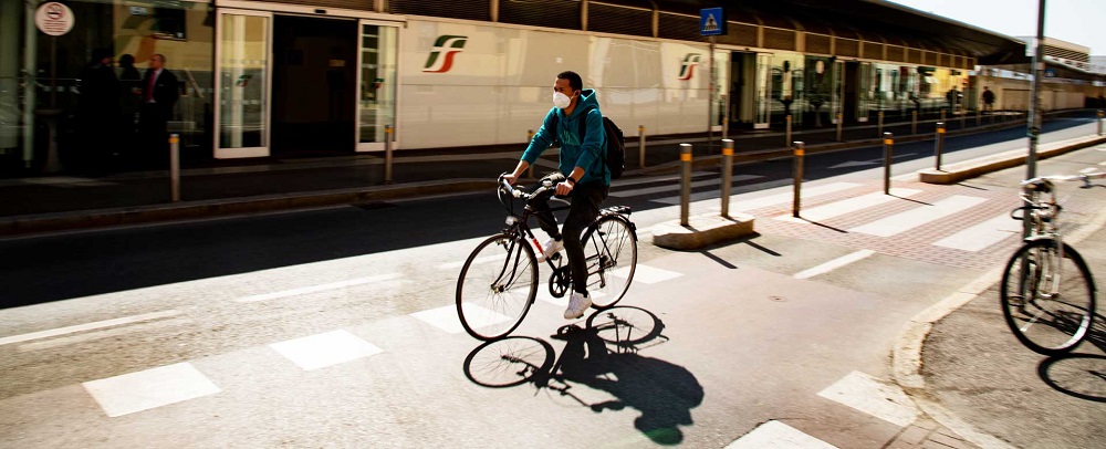 RFI TRA FINALISTI DELL'UIC INTERNATIONAL SUSTAINABLE RAILWAY AWARDS (foto Gruppo FS Italiane FS News) RFI TRA FINALISTI DELL'UIC INTERNATIONAL SUSTAINABLE RAILWAY AWARDS (foto Gruppo FS Italiane FS News)