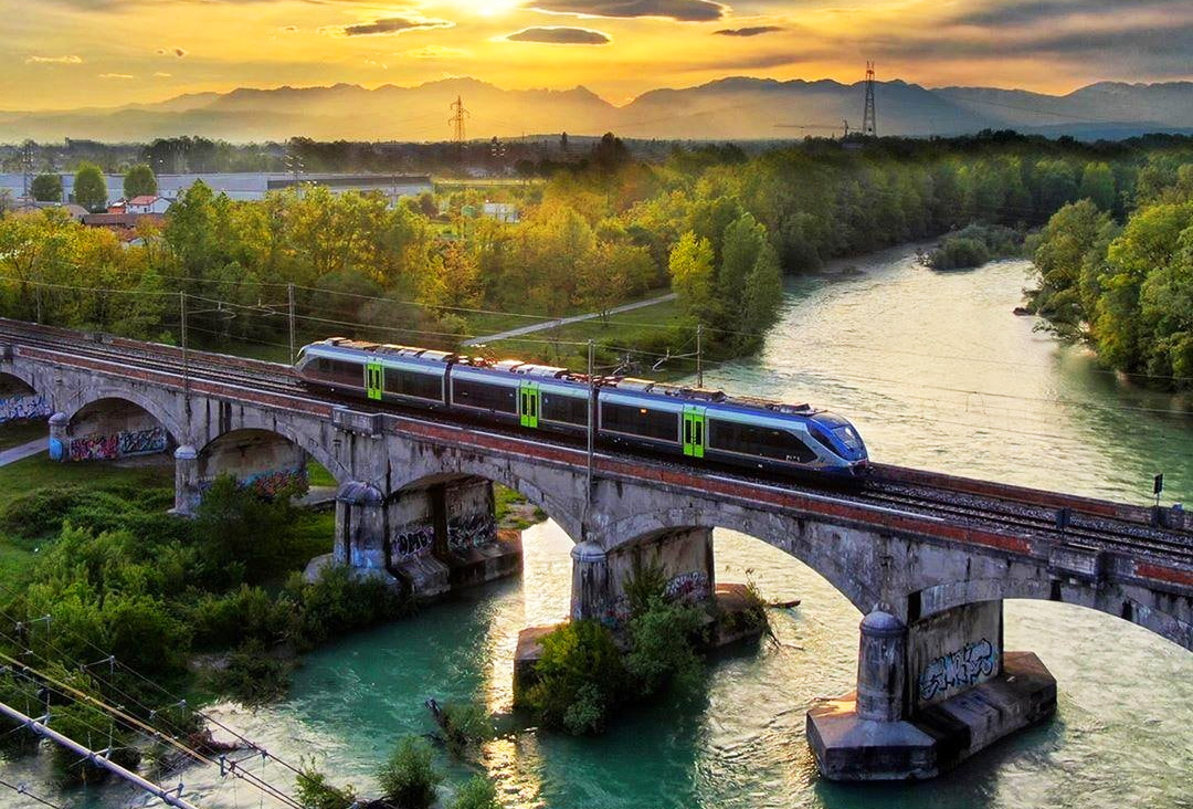 Foto Sito Fs Italiane03_06_2021_treni_regionali_giornata_mondiale_ambiente_HP.jpg Foto Sito Fs Italiane03_06_2021_treni_regionali_giornata_mondiale_ambiente_HP.jpg