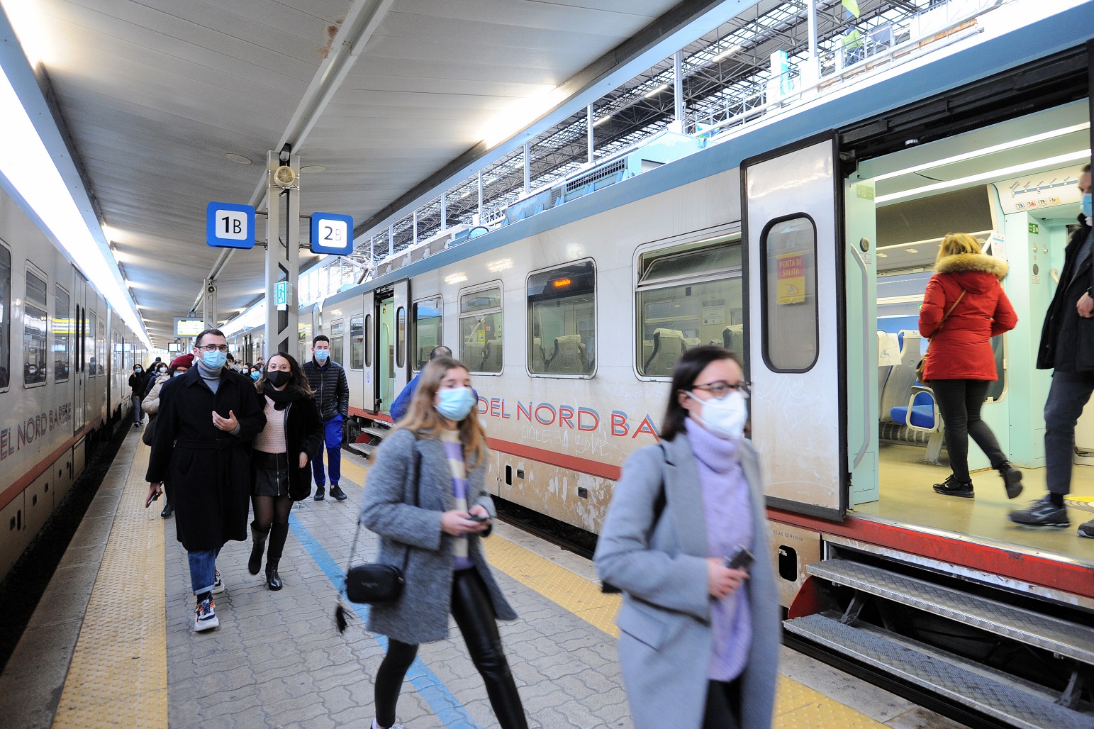 Mascherine treno foto Imagoeconomica 2022 Mascherine treno foto Imagoeconomica 2022