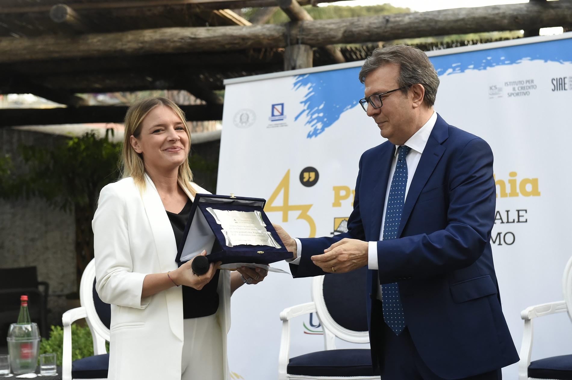 ALESSANDRA CALISE RESPONSABILE COMUNICAZIONE ESTERNA TERRITORIALE FERROVIE DELLO STATO, ANTONELLO PERILLO TG NAZIONALE_ imagoeconomica 2022 RAI.jpg ALESSANDRA CALISE RESPONSABILE COMUNICAZIONE ESTERNA TERRITORIALE FERROVIE DELLO STATO, ANTONELLO PERILLO TG NAZIONALE_ imagoeconomica 2022 RAI.jpg