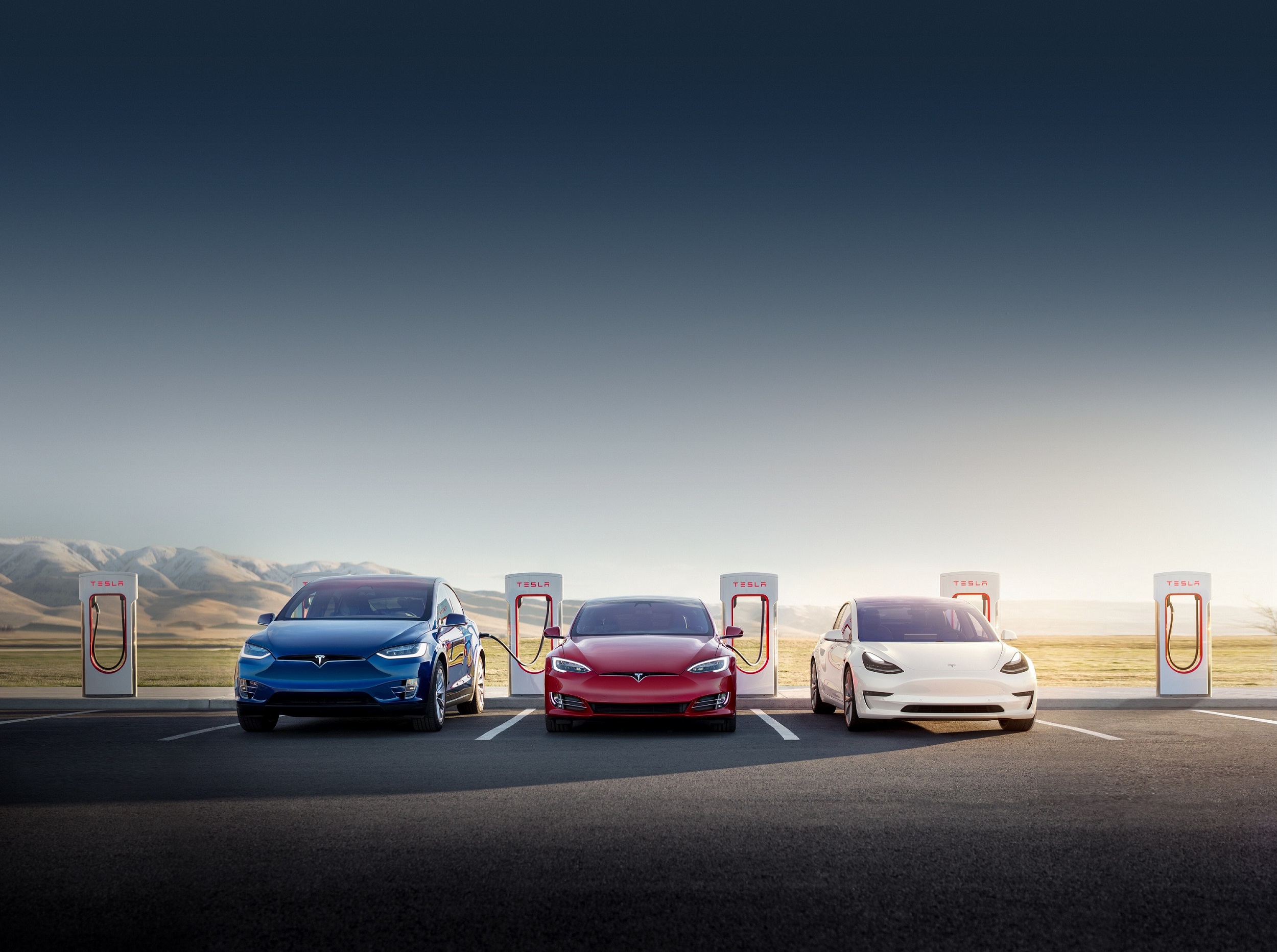 Auto elettriche (foto ImagoEconomica2022)