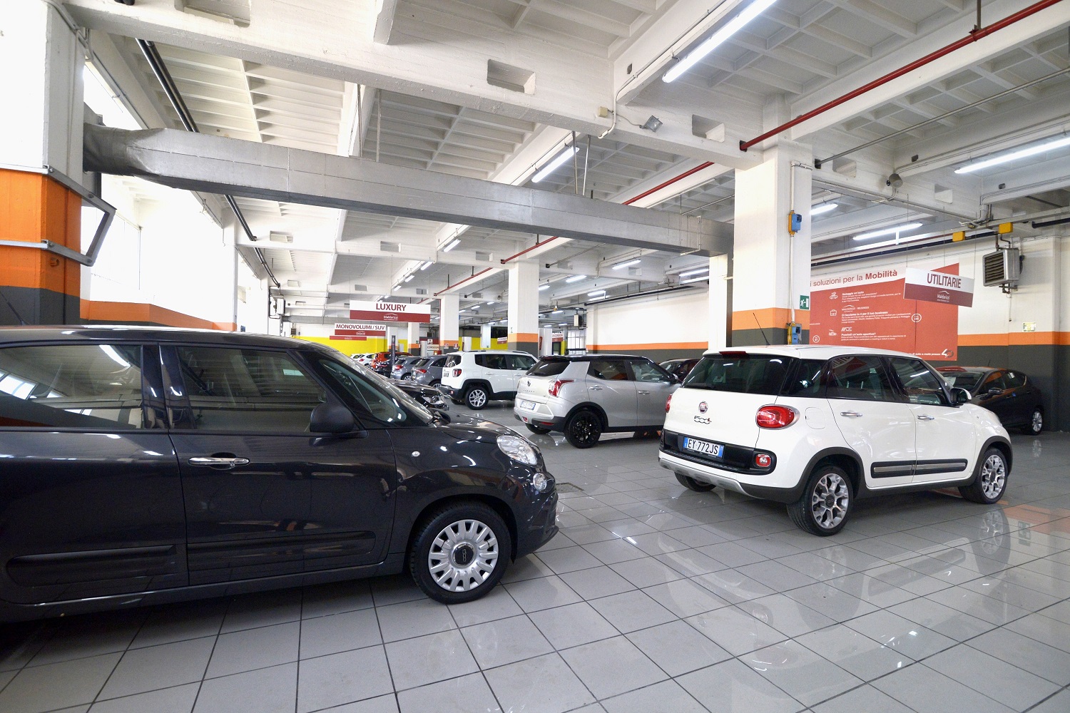 concessionaria auto _ imagoeconomica 2022.jpg