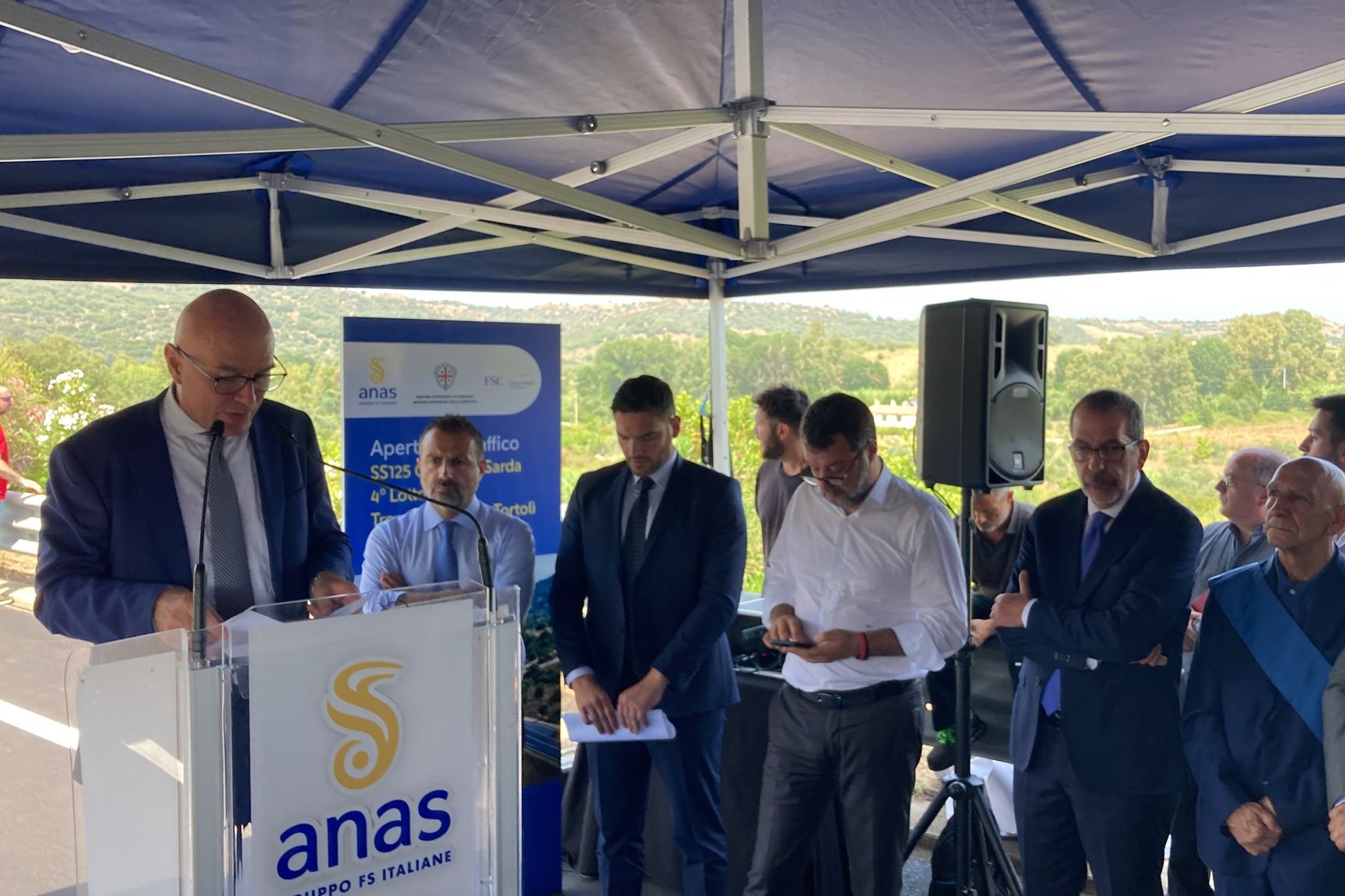 AD Anas Isi