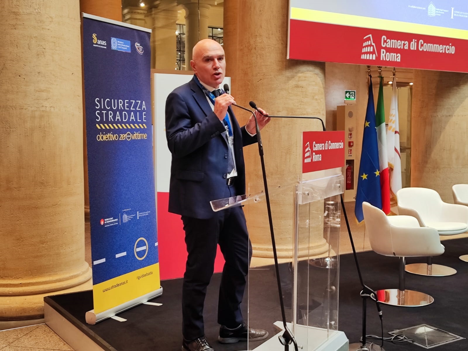 ISI SICUREZZA STRADALE.jpg ISI SICUREZZA STRADALE.jpg