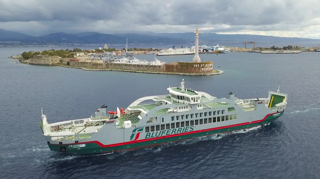 Trinacria Bluferries (foto Gruppo FS Italiane) Trinacria Bluferries (foto Gruppo FS Italiane)