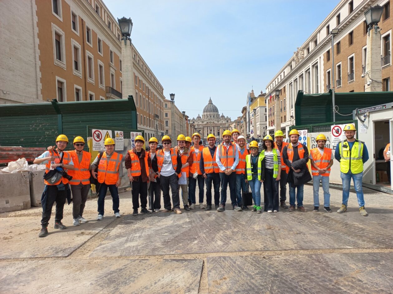 Visita università di Bristol cantieri Giubileo 2025 Sottopasso Piazza Pia Visita università di Bristol cantieri Giubileo 2025 Sottopasso Piazza Pia