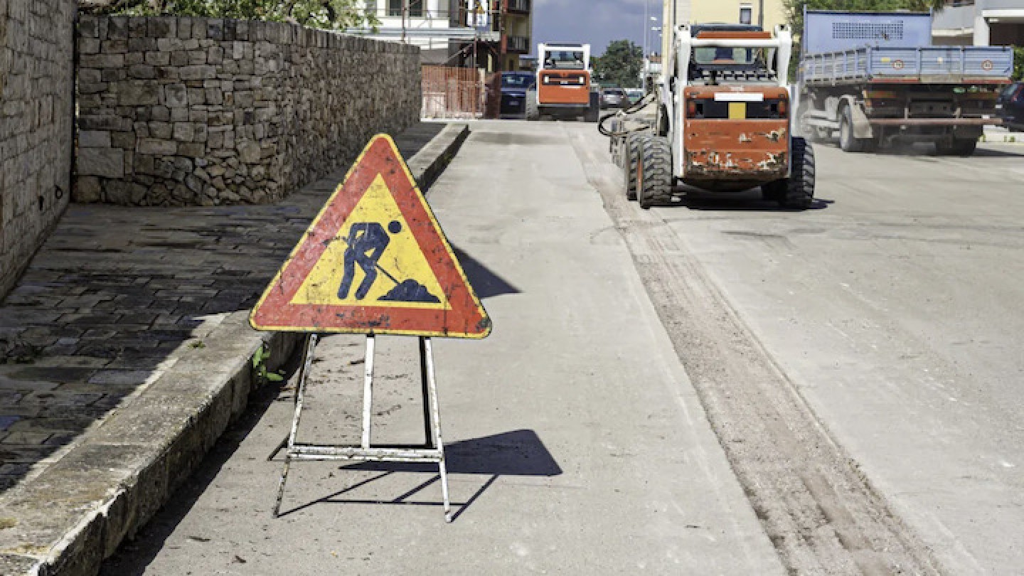 Lavori stradali (Fonte foto sito MIT) Lavori stradali (Fonte foto sito MIT)