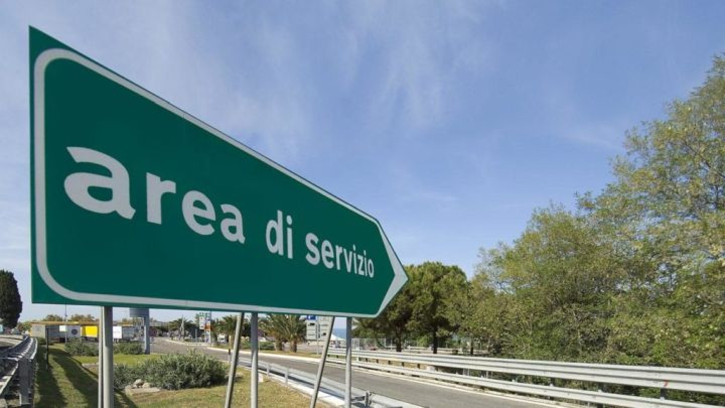 Aree di servizio autostradali. Foto sito Mit Aree di servizio autostradali. Foto sito Mit