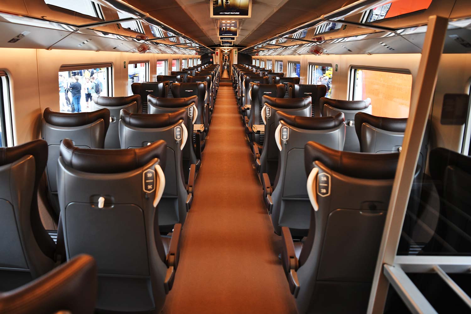 Frecciarossa 1000. Foto da Fs News Frecciarossa 1000. Foto da Fs News