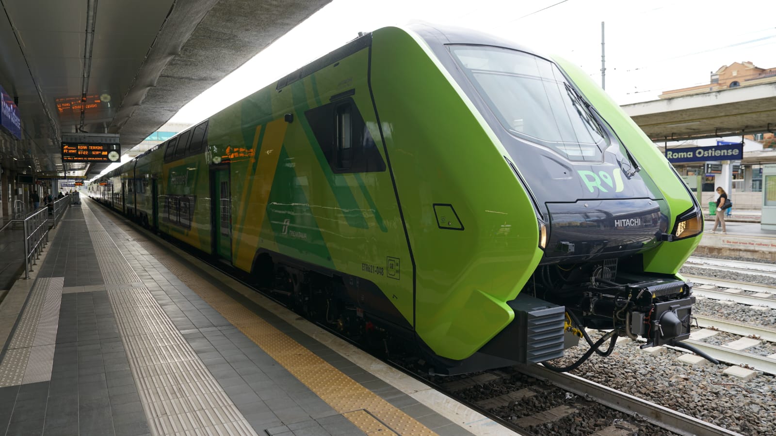 Regionale_Trenitalia (foto Gruppo FS) Regionale_Trenitalia (foto Gruppo FS)