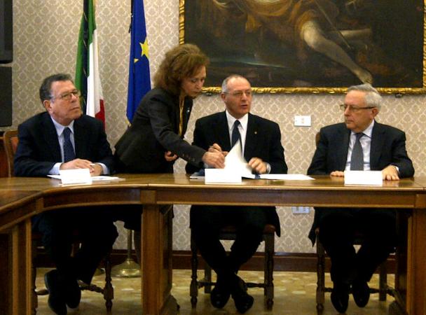 firma protocollo Prefettura Perugia - Quadrilatero