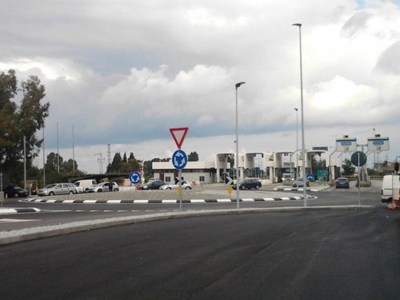 Svincolo tra la SS113, la barriera autostradale e l'asse viario di Milazzo Svincolo tra la SS113, la barriera autostradale e l'asse viario di Milazzo