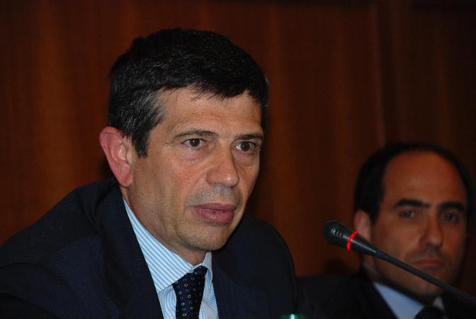 il Ministro delle Infrastrutture e Trasporti Maurizio Lupi il Ministro delle Infrastrutture e Trasporti Maurizio Lupi