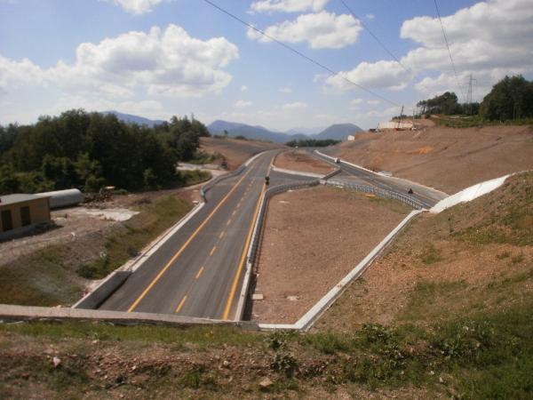 Nuove carreggiate A3 in Basilicata tra area Taggine e galleria Sirino