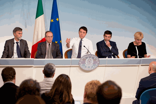 Matteo Renzi in CdM Matteo Renzi in CdM