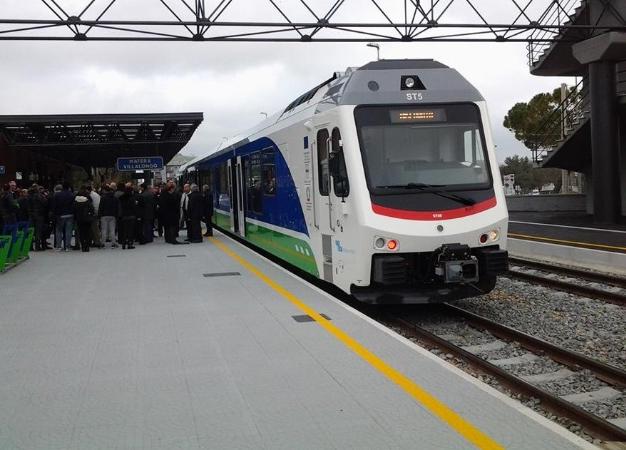 Treno in stazione a Matera Treno in stazione a Matera