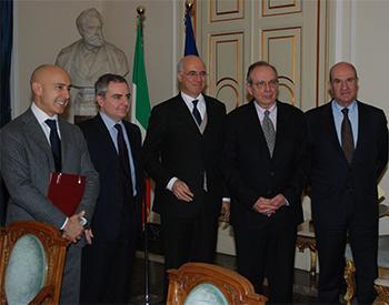 Padoan_Accordo-mef_bei