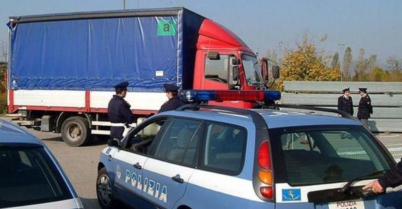 Camion - furti e controlli polizia stradale