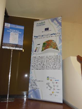 Dynamap Totem ingresso conferenza