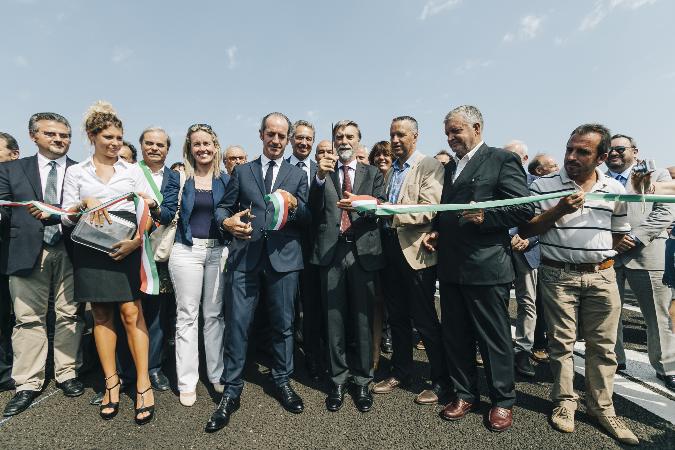 Taglio del nastro A31 Valdastico Sud 31 agosto 2015 Taglio del nastro A31 Valdastico Sud 31 agosto 2015