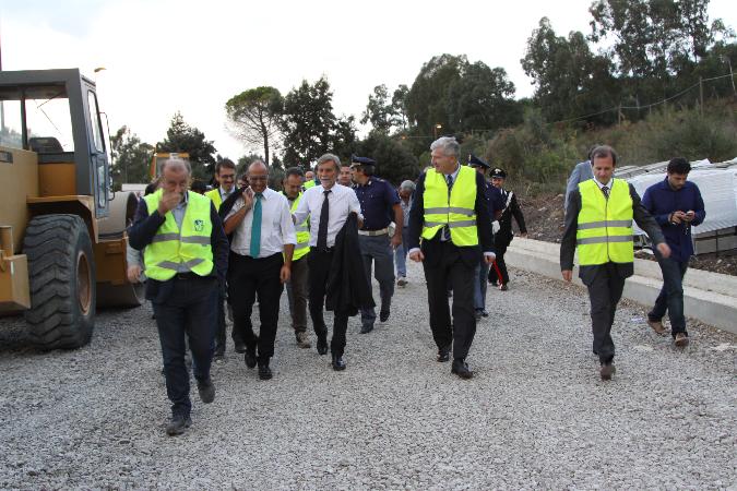 Sopralluogo del ministro Delrio sulla A19 cantiere del Viadotto Himera