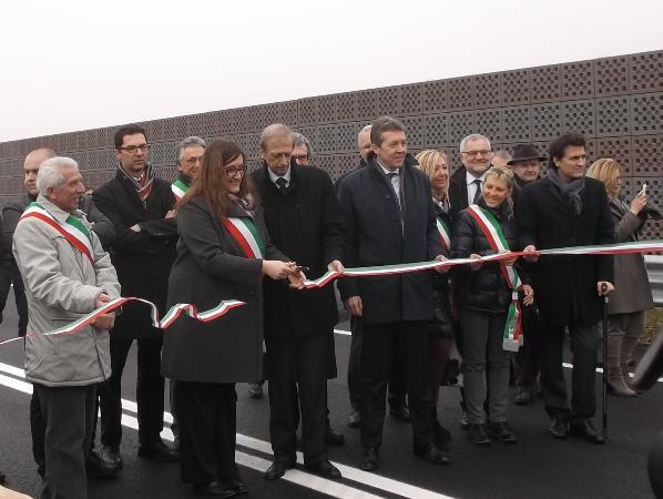 Taglio del nastro