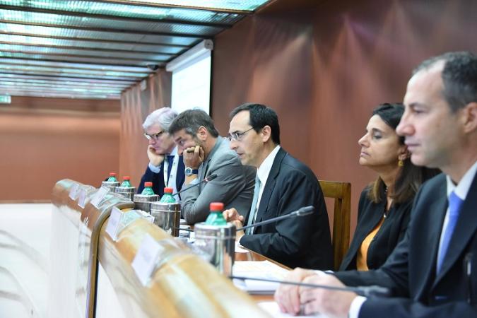 Presentazione del Piano Industriale 2016-2020 Anas - Il tavolo dei relatori Presentazione del Piano Industriale 2016-2020 Anas - Il tavolo dei relatori