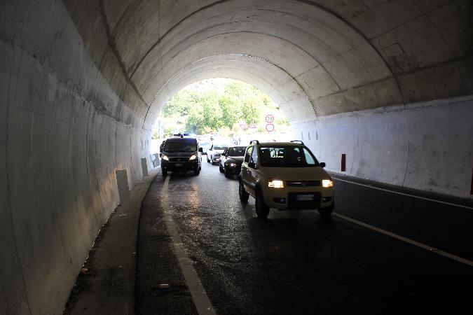 3 - Apertura al traffico primo lotto strada di collegamento SS585 - Lauria 3 - Apertura al traffico primo lotto strada di collegamento SS585 - Lauria