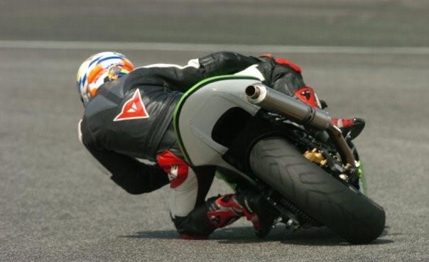 motociclista motociclista