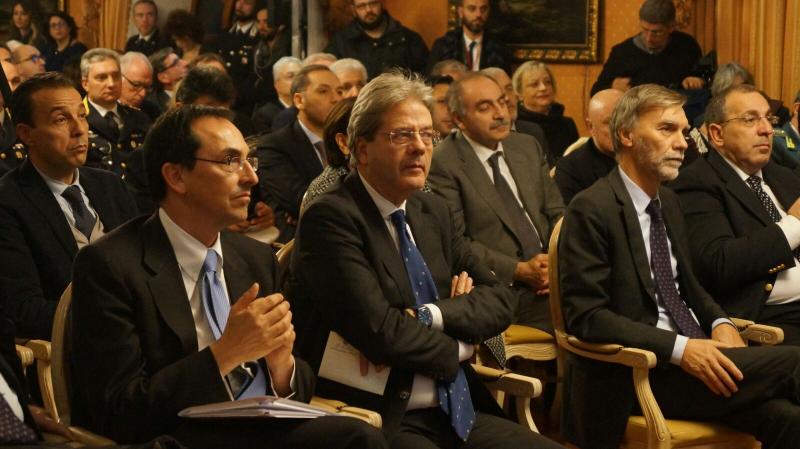 Conferenza stampa Gentiloni Delrio Armani: Autostrada del Mediterraneo Conferenza stampa Gentiloni Delrio Armani: Autostrada del Mediterraneo