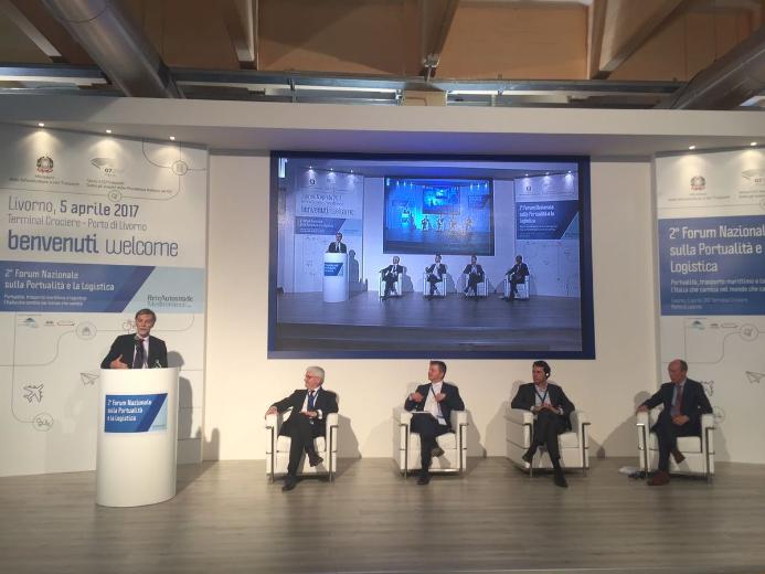 Forum nazionale su portualità e logistica Forum nazionale su portualità e logistica