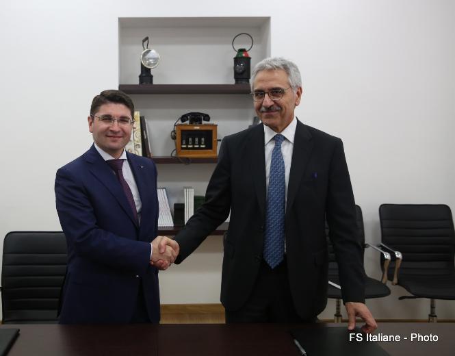 RFI e ADSPMAS firma protocollo d'intesa (FS Italiane Photo) RFI e ADSPMAS firma protocollo d'intesa (FS Italiane Photo)