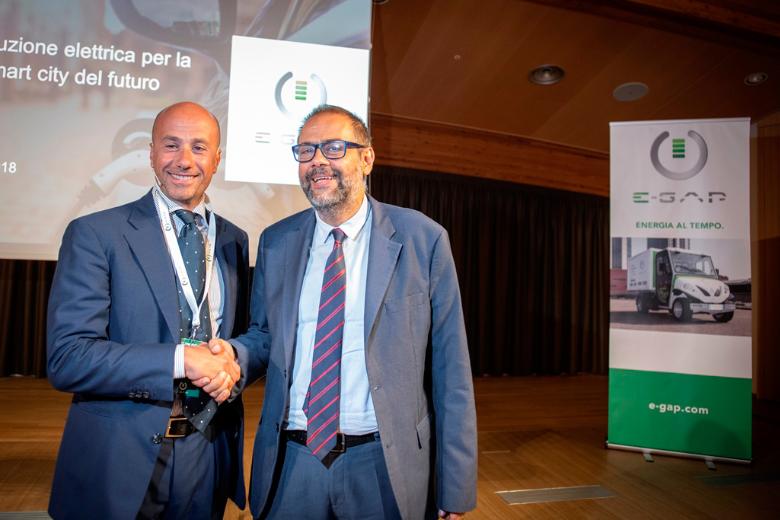 Eugenio de Blasio [pres. E-GAP] e Marco Granelli [ass. mobilità e ambiente Milano] © E-Gap