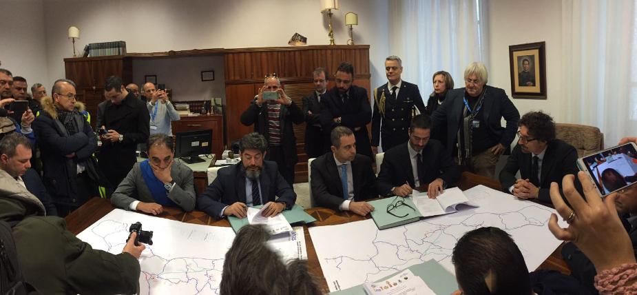 Calabria - firma rientro ex statali gestione Anas Calabria - firma rientro ex statali gestione Anas
