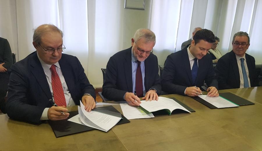 Firma protocolli passaggi a livello Piemonte Firma protocolli passaggi a livello Piemonte