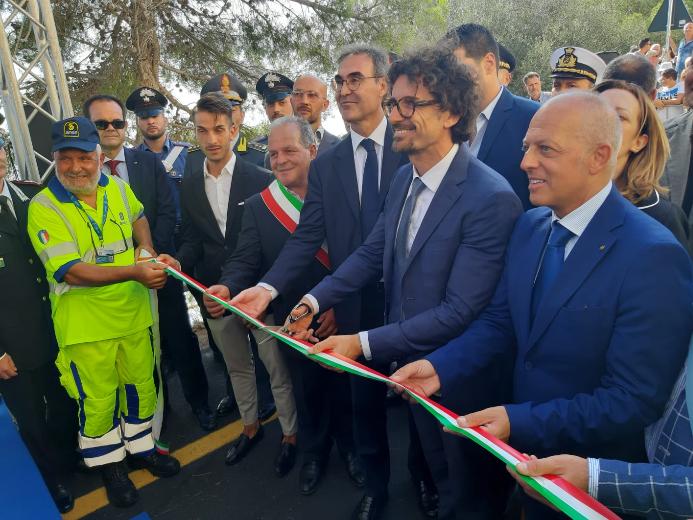 Joppolo taglio nastro Joppolo taglio nastro