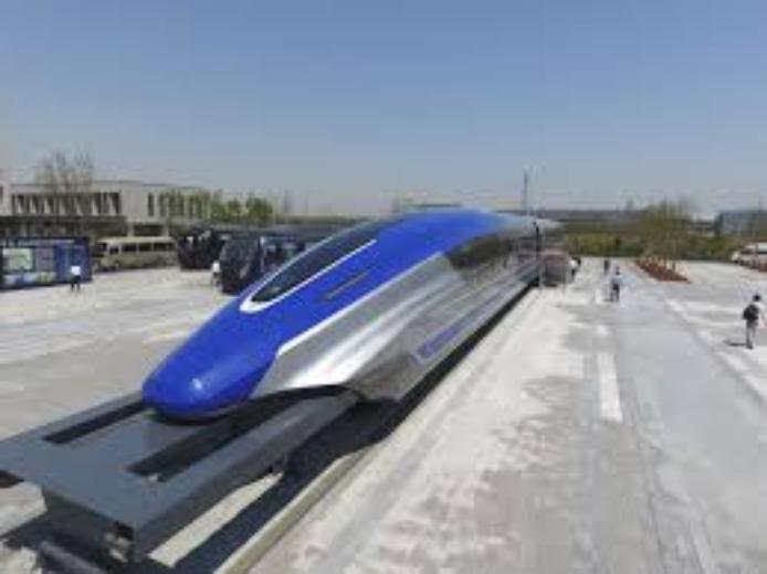 Cina, il primo treno sospeso a levitazione magnetica permanente inizierà le  operazioni di prova a luglio