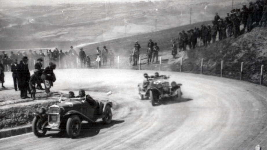 La sesta edizione della Mille Miglia - FIAT 514 MM e FIAT 514 CA Spider La sesta edizione della Mille Miglia - FIAT 514 MM e FIAT 514 CA Spider