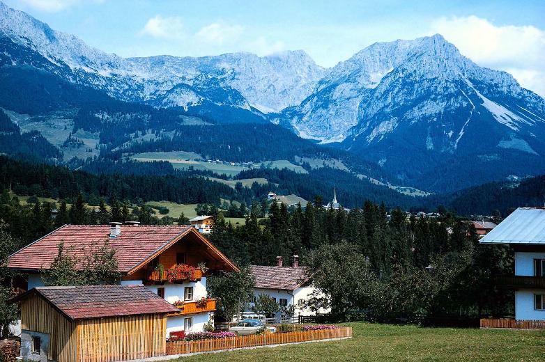 AustriaAlpipanoramiche_fonteimagoeconomica2020 AustriaAlpipanoramiche_fonteimagoeconomica2020
