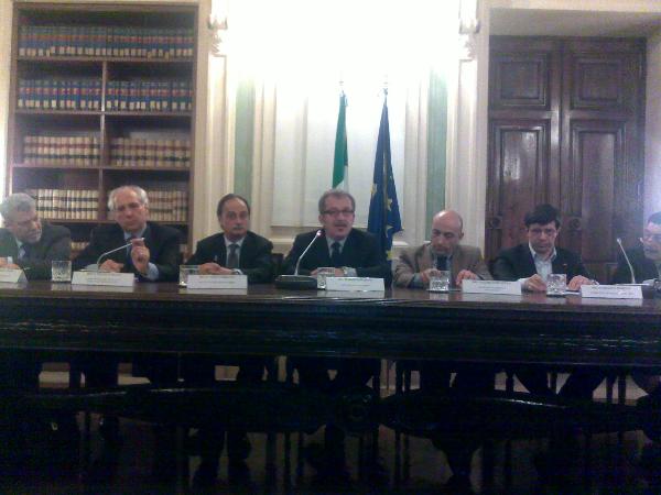 Conferenza stampa protocollo di legalità Cannitello Conferenza stampa protocollo di legalità Cannitello