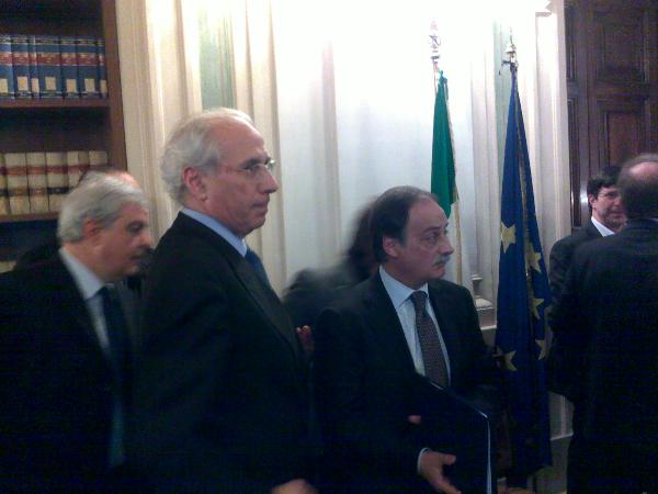 Conferenza stampa protocollo di legalità Cannitello - Pietro Ciucci e Luigi Varratta Conferenza stampa protocollo di legalità Cannitello - Pietro Ciucci e Luigi Varratta