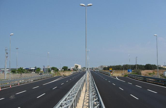 SS 7 "Appia" - Tratto Grottaglie-Brindisi SS 7 "Appia" - Tratto Grottaglie-Brindisi