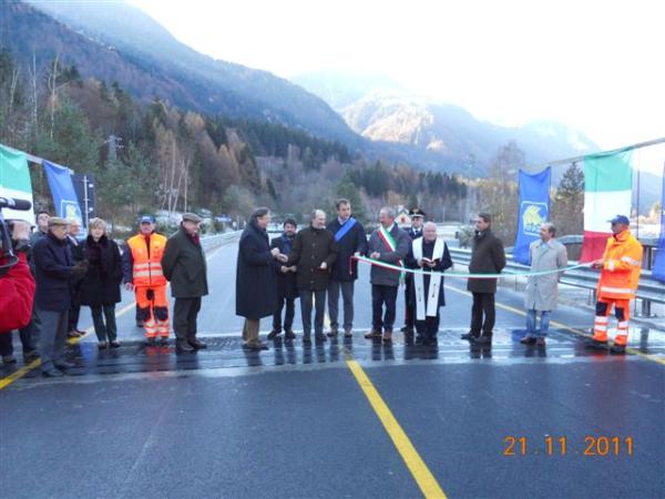 Taglio del nastro per il viadotto Santa Caterina