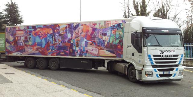 Uno dei camion decorati TrasporTiAmo Uno dei camion decorati TrasporTiAmo