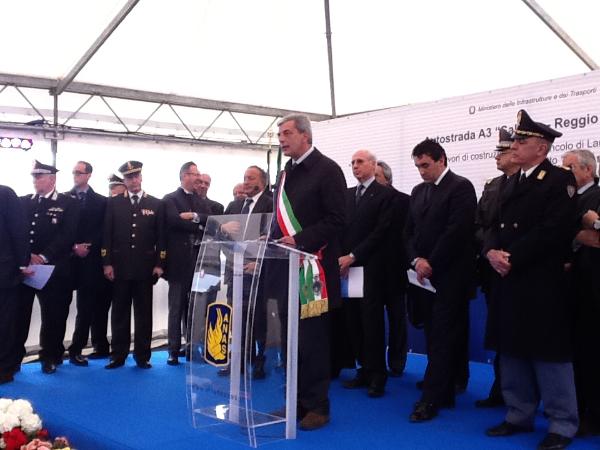 Sindaco del Comune di Lauria Gaetano Mitidieri