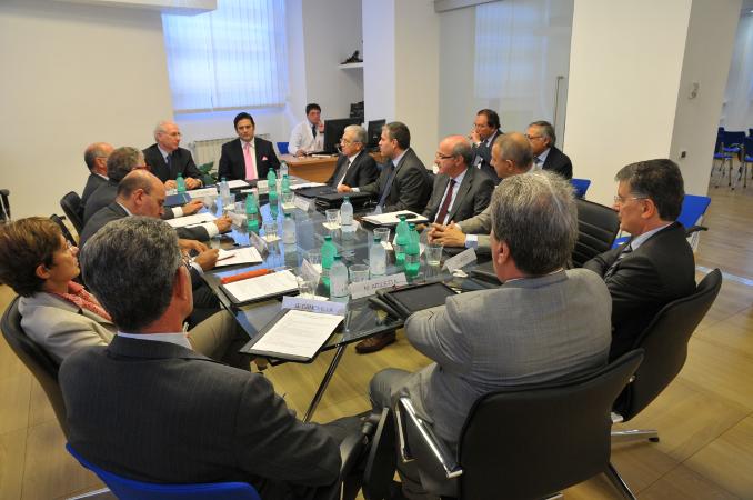Il Tavolo della firma del protocollo