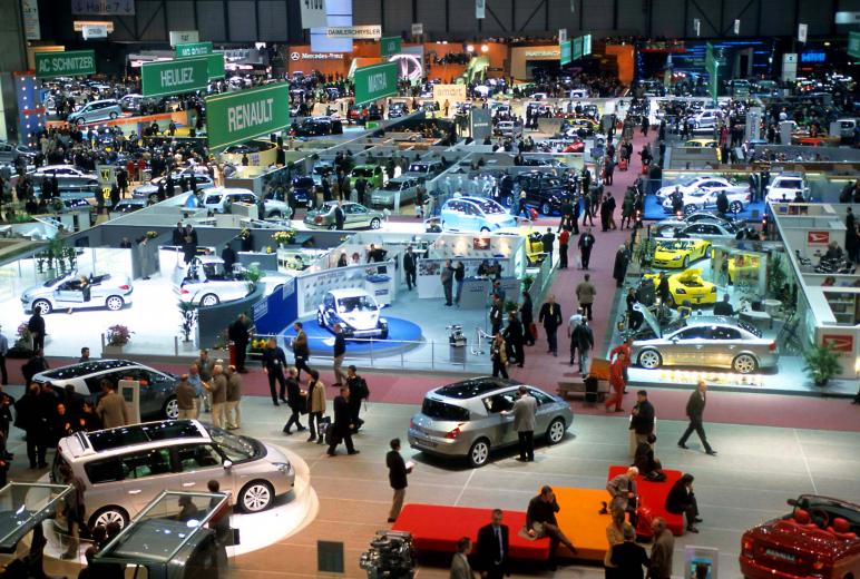 Mercato auto in Europa: a marzo flessione del -18,8% 
