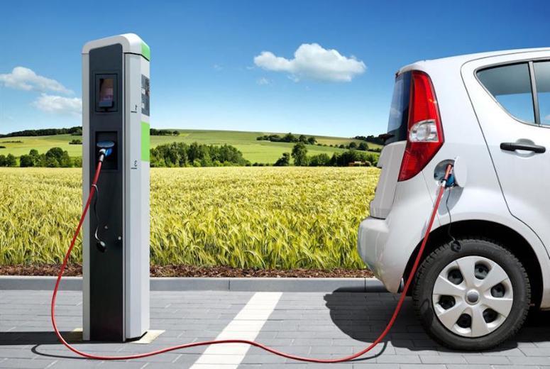 Auto elettriche: il mercato italiano ancora in ritardo