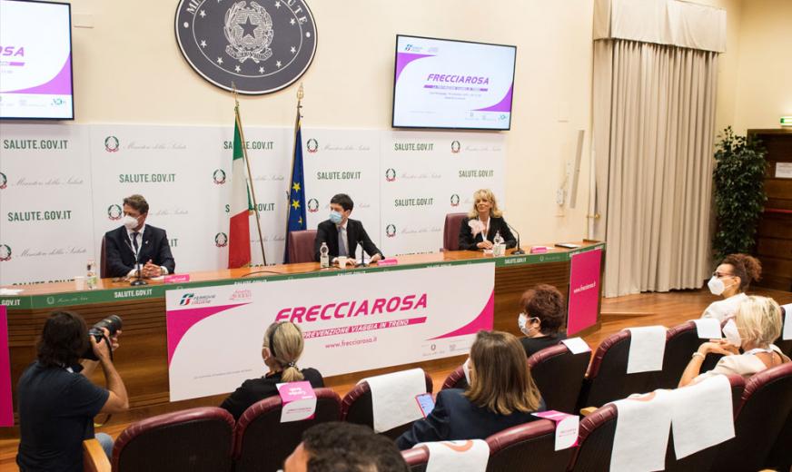 Frecciarosa: la prevenzione dei tumori al seno viaggia sul treno 
